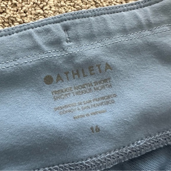 Athleta Trekkie North Shorts Blue Size‎ 16 - Picture 2 of 8